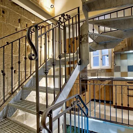 Chateau La Vallette - Barrakka * Valletta